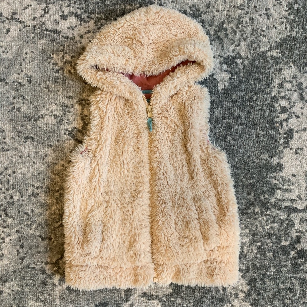 Mini Boden size 2-3 years Cozy Vest